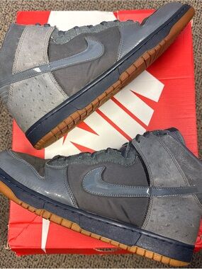 Nike Dunk High Deluxe Ostrich Light Graphite with Gum Outsole